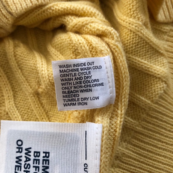 Gap Cable Knit Sweater - Picture 4 of 5